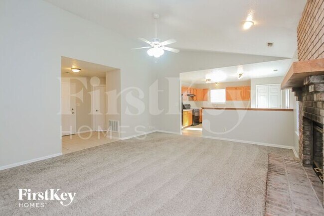 Building Photo - 8020 Douglas Fir Ct