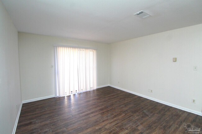 Building Photo - 5207 Charbar Dr