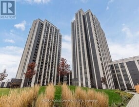 Building Photo - 9085 Jane St