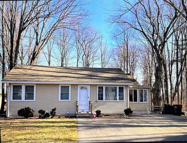 Building Photo - 21 Orchard Ter