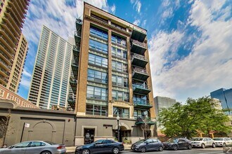 Building Photo - 1133 S Wabash Ave
