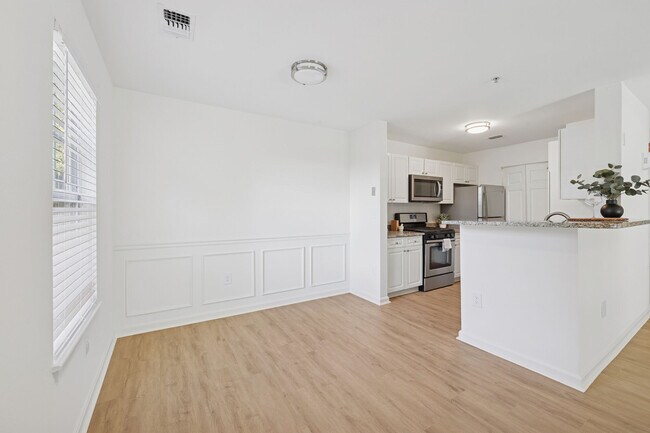 Foto del edificio - The Estates