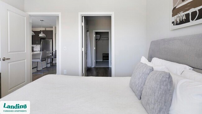 Foto del edificio - 393 Johns Rd NW