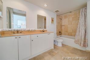 Foto del edificio - 1755 E Hallandale Beach Blvd