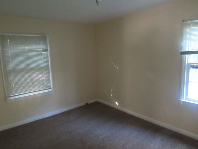 Foto del edificio - Stop. Drop, and Move