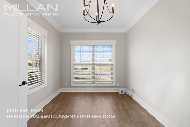 Foto del edificio - Gated Community Living with Open Views & Designer Kitchen - Experience Elevated Living with a Com...