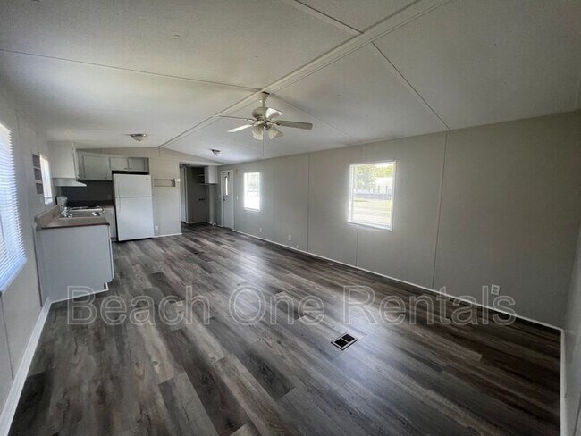 Building Photo - 2775 Society Dr