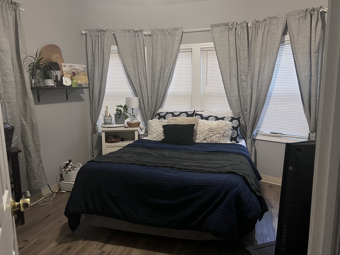 Foto principal - 320 Shelton Ave
