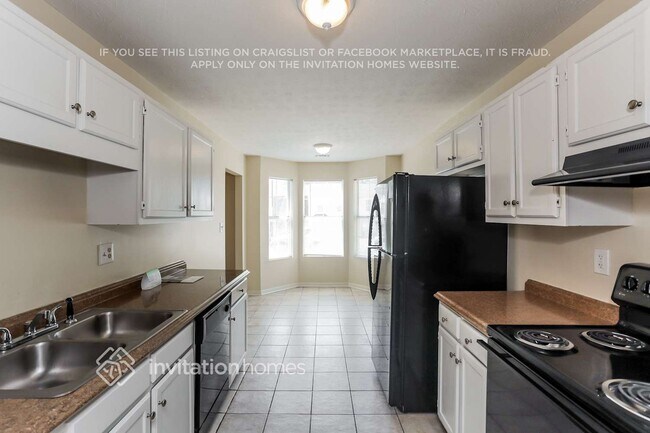 Foto del edificio - 8514 Westchester Dr