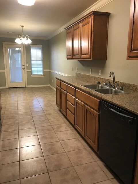 Foto del edificio - 213 Copper Oaks Dr
