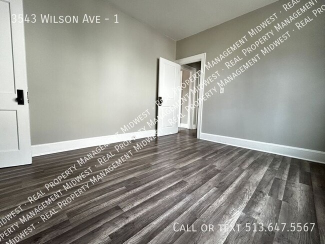 Foto del edificio - 3543 Wilson Ave