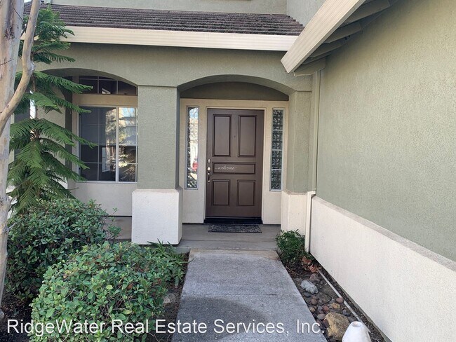 Foto del edificio - 4 br, 3 bath House - 610 Sundale Lane