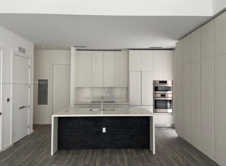 Foto del edificio - 3156 SW 27th Ave
