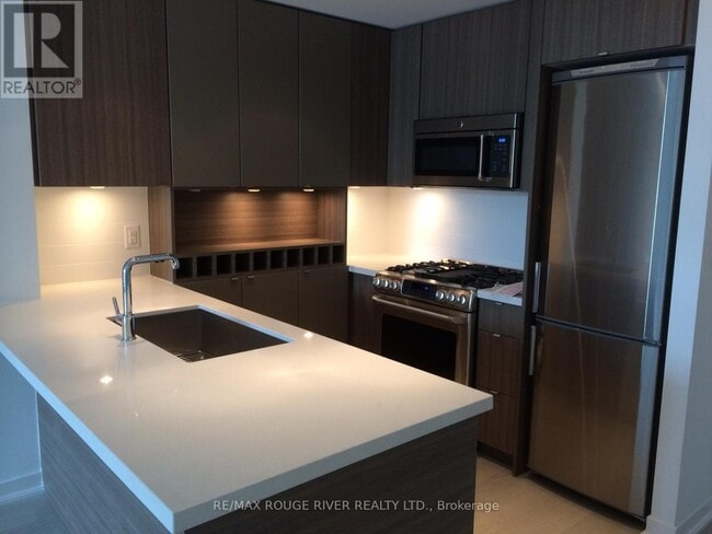 Building Photo - 88 Colgate Ave