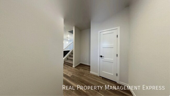 Foto del edificio - 3 Bedroom 2.5 Bathroom Townhome