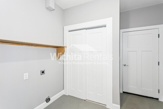Foto del edificio - 1006-1006 W 55th St S