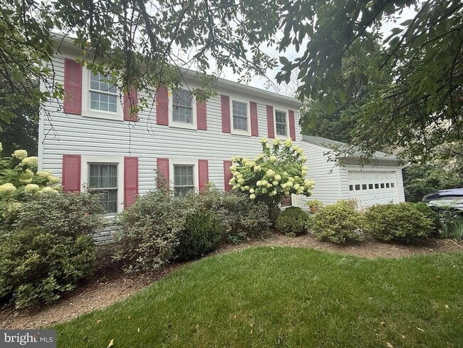 Foto del edificio - 4329 Morningwood Dr