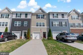 Building Photo - 162 Magellan Dr