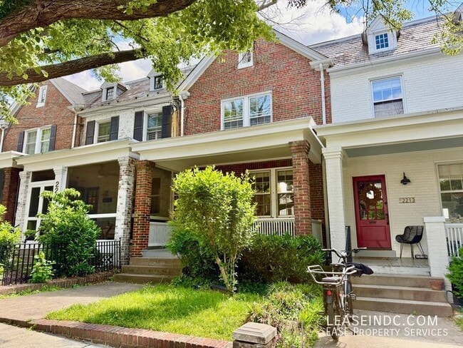 Photo - 2215 39th St NW House