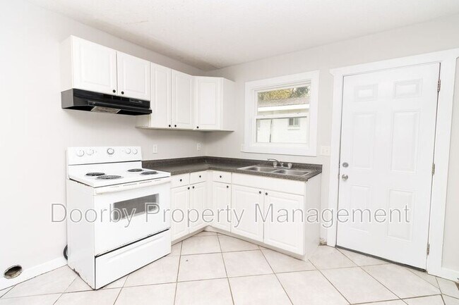 Foto del edificio - 1104 N Hawthorne St