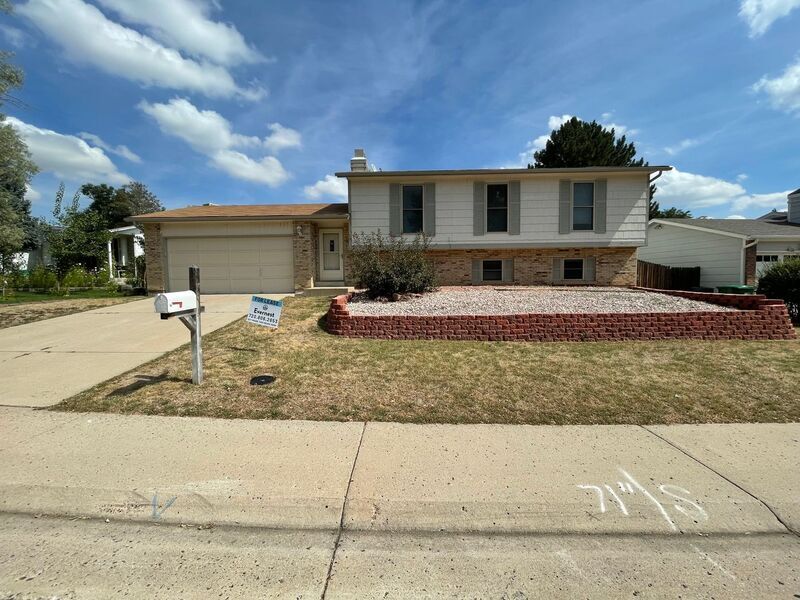 Primary Photo - 2060 S Ventura St