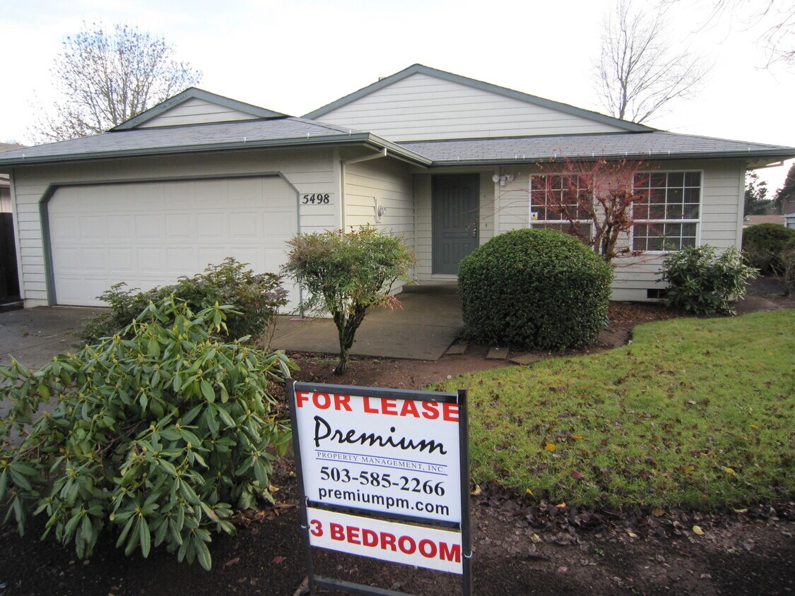 Primary Photo - Three Bedroom in South Salem
