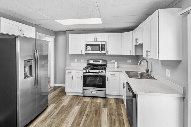 Building Photo - 4440 Camden Ct
