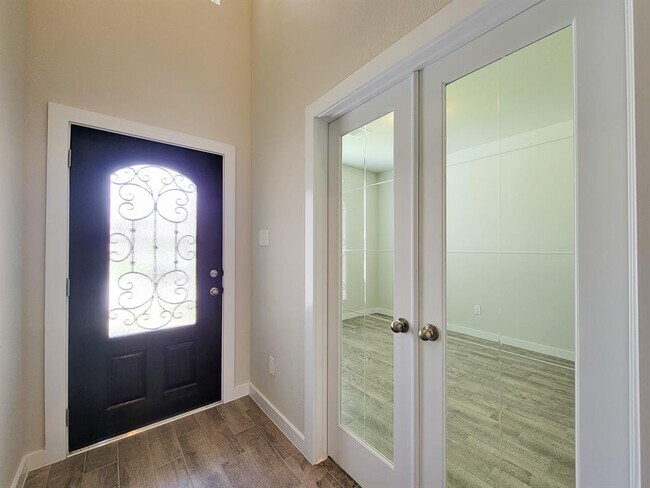 Foto del edificio - 15131 Timberson Rdg Ln