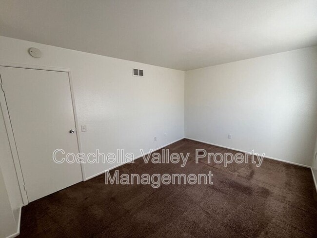 Building Photo - 72632 Raven Rd