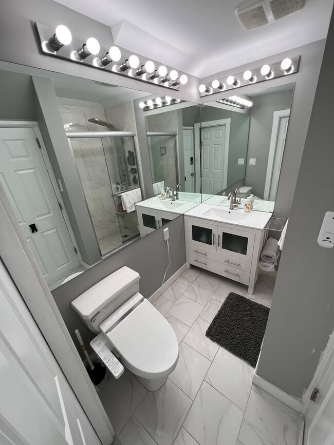 Photo - 45 Ash St Apartment