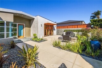 Building Photo - 409 C. Mayor