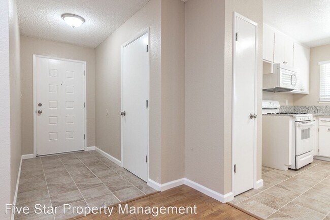 Building Photo - 3 br, 2 bath House - 1813 Vallejo Dr