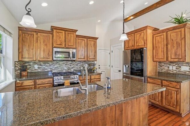 Building Photo - 9239 Brighton View Dr