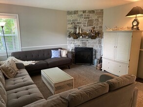 Building Photo - 40 N 200 W