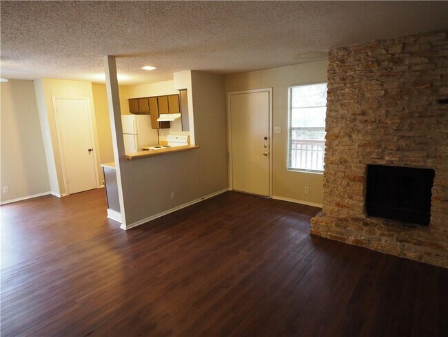 Foto del edificio - 4303 Acropolis Ct