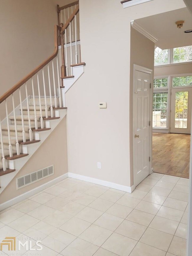 Foto del edificio - 802 Oak Trail Dr