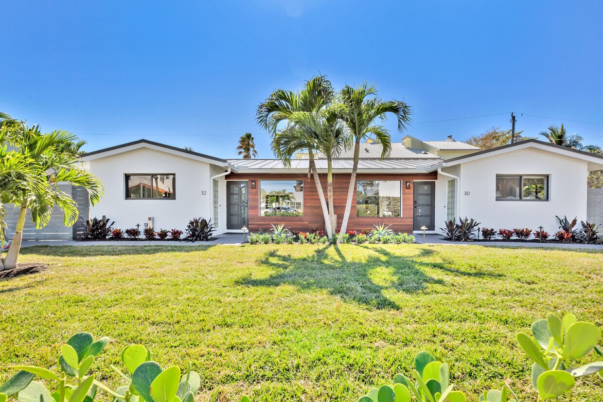 32 Hersey Dr, Ocean Ridge, FL 33435 Townhome Rentals in Ocean Ridge