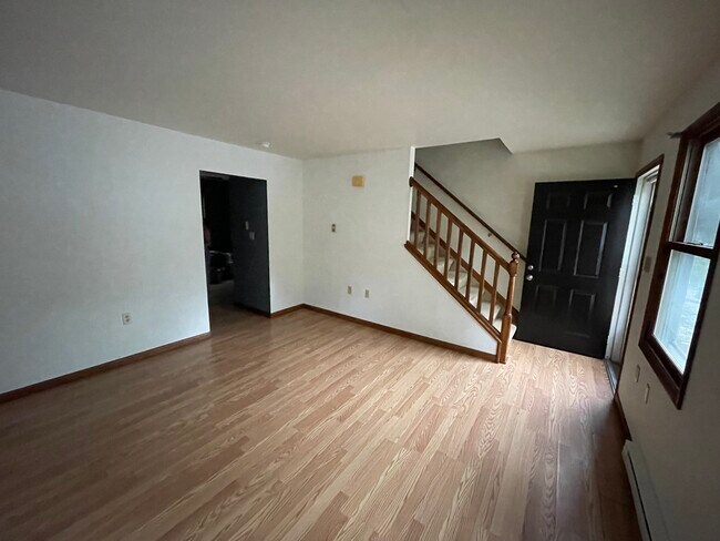 Sala de estar - 223 Oakwood Ave