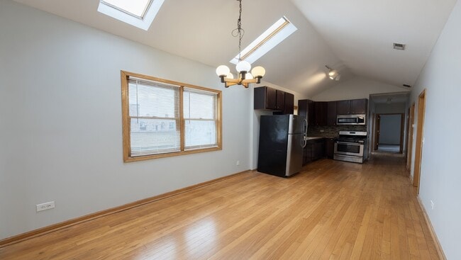 Foto del edificio - 1340 N Campbell Ave