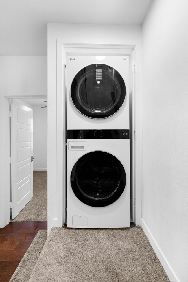 Building Photo - 2255 Indus Way