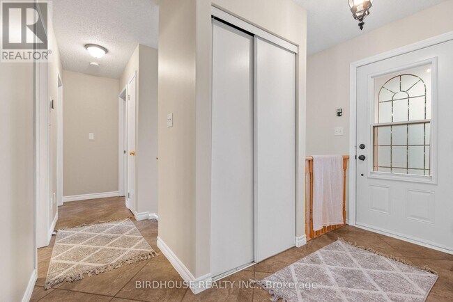 Photo du bâtiment - 26 Kirkconnell Rd