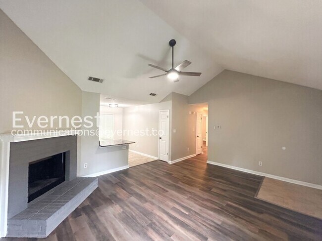 Foto del edificio - 5780 Saranac Ave