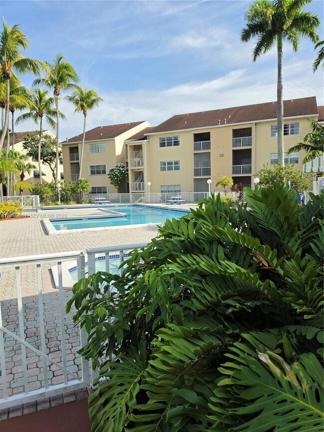 Foto del edificio - 15320 SW 106th Terrace