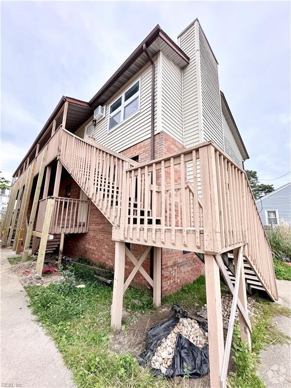 Building Photo - 9532 5th Bay St