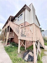 Building Photo - 9532 5th Bay St