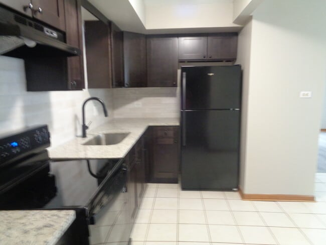 Building Photo - 7033 Mather Ave