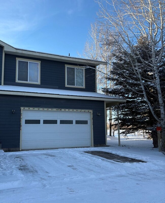 Building Photo - 430 Forest View Dr