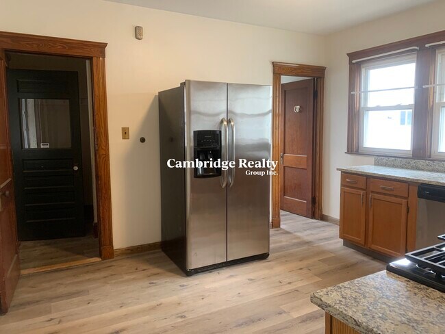 Building Photo - 55 Central St