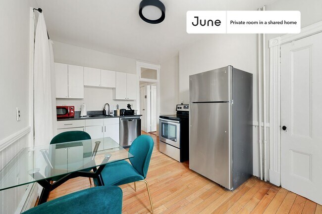 Foto del edificio - Room in Shared 4 bed/1 bath home in Roxbury