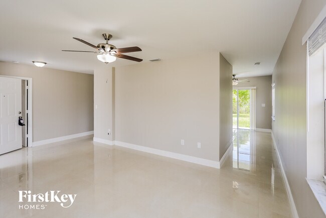 Foto del edificio - 16905 SW 106th Ct